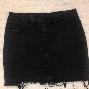 size small black jean skirt